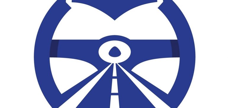 Bemästra teoriprovet genom interaktiva körkortsfrågor